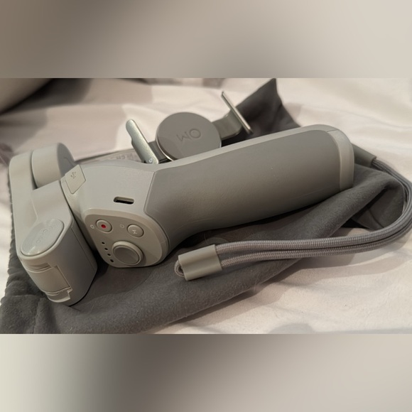 DJI OM4 - Picture 1 of 2